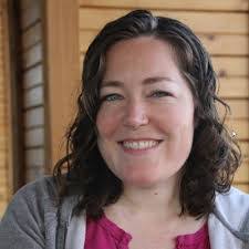 Katie Thom's Instagram, Twitter & Facebook