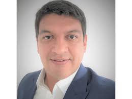 Jorge Farfan's Instagram, Twitter & Facebook