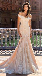 Beautiful Wedding Dresses From The 2017 Crystal Design Collection Sevilla Bridal Campaign Wedding Inspirasi Wedding Dresses 2017 Trend Wedding Dresses Dream Wedding Dresses