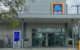 Aldi gehört zu den beliebtesten discountern in deutschland. Ab Heute Gibt Es Corona Schnelltests Bei Aldi Grosser Andrang Bayreuther Tagblatt