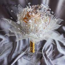Check spelling or type a new query. Luxury Crown Bride Bouquet Holding Flowers Leaves Crystal Creative Architecture Wedding Bouquet Expensive Special Design 2020 Wedding Bouquets Aliexpress