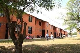 Vargas Lleras entrega 343 casas en Popayán y Santander de ...