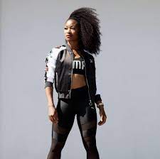 Ezinne okparaebo is in really good shape and can jump up stairs like it's nothing.subscribe to get the latest @thebuzzer content: Ezinne Okparaebo Facebook