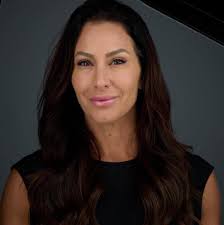 Cassie Messer's Instagram, Twitter & Facebook