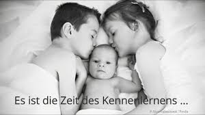 Mit der entwicklung des fötus geht es nun rasant voran. Der Erste Wachstumsschub Im Babyalter Die Wahrnehmung