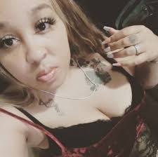 Sonya Corbett's Instagram, Twitter & Facebook