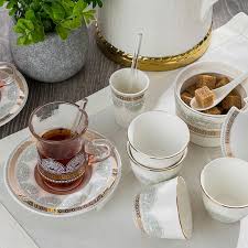 اشتري طقم شاي وقهوة 28 قطعة تصميم زخرفة عثمانية أونلاين | نايس