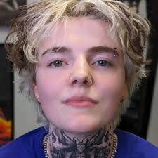 Mallory Sharp's Instagram, Twitter & Facebook