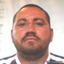 Alias 'otoniel' del clan del golfo lidera esta lista con una. Otoniel El Narco Colombiano Al Que Buscan Mas Hombres Que A Pablo Escobar Bbc News Mundo