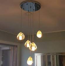 Jenis lampu hias yang kaya ornamen dan memiliki ciri khusus yaitu terdapat banyak cabang sebagai tempat sumber cahaya. Lampu Gantung Led Tangga Bola Kristal Lampu Hias Ruang Tamu Lampu Gantung G4 Led Lampu Tangga Kristal Kristal Liontin Lampu Aliexpress