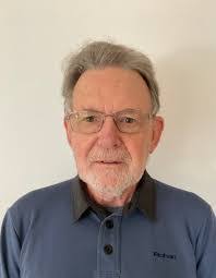 Steve Summerfield's Instagram, Twitter & Facebook