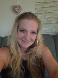 Schönen Abend wünsche ich euch allen 😊