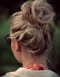Photo chignon cheveux mi long darlinn.info. Idee Tendance Coupe Coiffure Femme 2017 2018 Coupe Coiffure Cheveux Mi Longs Automne Hiver 2016 Cheveux Mi Longs Nos Ide Madame Tn Magazine Feminin Numero 1 Mode Beaute Shopping Lifestyle