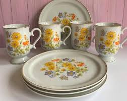 We did not find results for: Beautiful Floral Gold Trim English China Dish Cottagecore Daisy Cute Botanical Jewelry Storage Jewelry Valresa Com