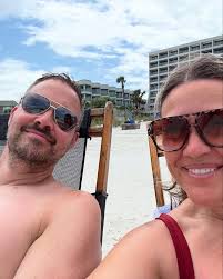 Erin Larose (@erinlarose) • Threads, Say more