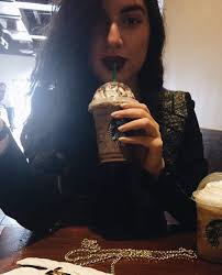 We're so back 📱🤝🏃‍♀️🧢