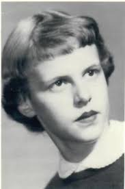 Ruthie Buckner's Instagram, Twitter & Facebook