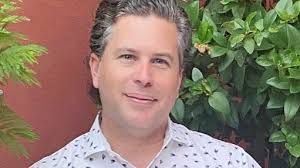 Aaron Driscoll's Instagram, Twitter & Facebook