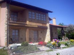 Casa de aldea el trébano es la típica casa asturiana (con corredor o antojana), situada en una pequeña aldea de piloña (asturias). Casa De Aldea Torreteyera En Villaviciosa Asturias