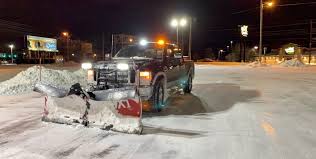 While some jurisdictions follow regimented snow removal policies, it has always been the policy of the town of zionsville to undertake snow removal activities as thoroughly as necessary to ensure the safest vehicular travel reasonably possible and provide access to all homes. Snow Removal Ice Management Muncie Indiana Lawn Mowing Landscaping Services Snow Removal Ice Management Spraying Fertilizing Wilson Lawn Care Brian Wilson Servicing East Central Indiana Albany Eaton Muncie