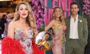 ari kytsya mattress actress videos on Threads