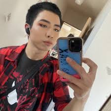 Stream Ava Max feat. MNEK