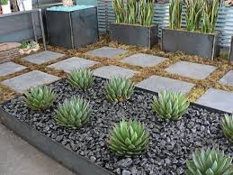 Modern Phoenix The Neighborhood Network Modern Landscaping Rock Garden Landscaping Front Yard Landscaping Design