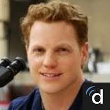 Aaron Bruce's Instagram, Twitter & Facebook