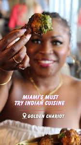 Iris ⇄ The Fort Lauderdale Blogger