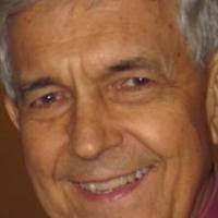 Douglas Zahn's Instagram, Twitter & Facebook