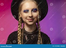 2,346 Teenage Violet Stock Photos