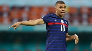 El real madrid sigue atento a los movimientos por mbappé, aunque sin entrar demasiado en la escena principal.la cuestión está entre mbappé y el psg, pero la renovación no va por buen camino para el club parisino. Real Madrid Mbappe Va Segun Lo Previsto As Com