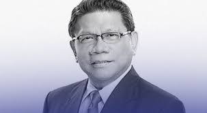 Mike Enriquez's Instagram, Twitter & Facebook