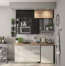 Elle se distingue avec ses lignes épurées, ses armoires minimalistes, ses accents de couleurs bien pensés et ses matériaux dernier cri. Cuisine Noire Et En Bois Les 40 Plus Belles Inspirations De Cuisines