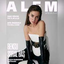 154 578 просмотров • 22 сент. Bensu Soral Georgian Fans Home Facebook