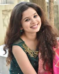 Bhagyashree latest news, pictures, wallpapers and bhagyashree videos. Bhagyashree Milind Movies Filmography Biography And Songs Cinestaan Com