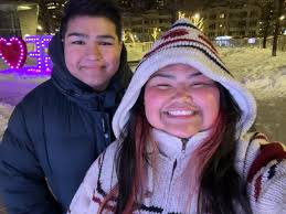 Профил за Rebecca Strong