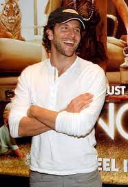 Bradley Cooper Photo Bradley At The Hangover Celebrity Poker Tournament At Caesars Palace In 2021 Bradley Cooper Poker Tournament Celebrities