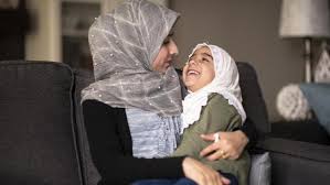 Selain dengan cara ilmiah, cara mendapatkan anak perempuan juga harus disertai dengan doa. 7 Cara Mendidik Anak Perempuan Secara Islam
