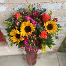 Our associates are ready to help with your home improvement project. Waco Texas Florist Main Florist 76705 Main Florist