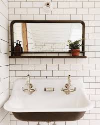 These vintage style sinks are the perfect solution for any bathroom with limited space, such as half baths and powder rooms. Vintage Bathroom Sink Ringlogie