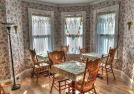 I recently spent some time with a group of my favorite food bloggers and iowa corn in des moines, iowa for their #iacornquest trip. Breakfast Room Country Interior Design Dining Room Old Fashioned Decor Chairs Indoor Table Retro Pikist