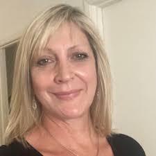 Annette Harding (@AnnetteHGomez)