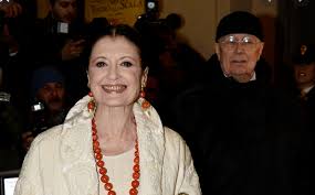 Suo marito è beppe menegatti. Carla Fracci Tutto Su Di Lei Vita Privata Eta E Marito Puglia24news It