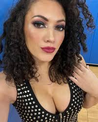 Happy Birthday to Vanessa Borne!