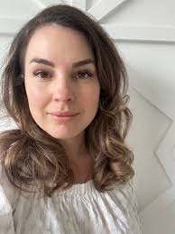 Hi! Im online now and i would like to help you with bells 💗💗☺️ let me  know if you want.