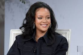 Interesting facts about rihanna family. Rihanna Shares Rare Photo With Her Parents