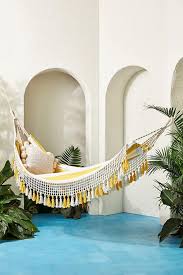 Save money online with hammock bed deals, sales, and discounts november 2020. 10 Best Porch Hammocks In 2021 Hgtv