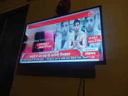 So they cant show the name or picture of the girl who leaked the videos  but can show the face of her bf : rIndiaSpeaks