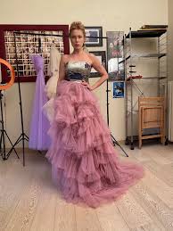 Nancy brilli on the set of the movie a summer at the sea. Nancy Brilli Veste L Alta Moda Di Mario Costantino Triolo Mario Costantino Triolo